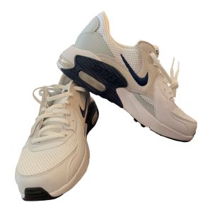 Size 7.5 W Nike Air Max Excee