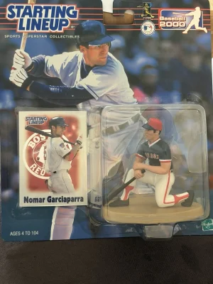 NOMAR GARCIAPARRA - BOSTON RED SOX - Starting Lineup MLB SLU 2000 Figure & Card
