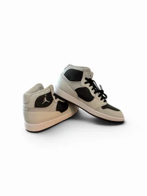 Size 10 - Jordan Access Photon Dust Black